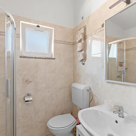Zara Apartman