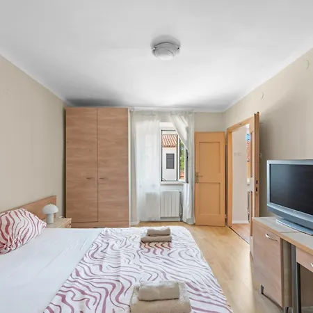 Apartment Zara *