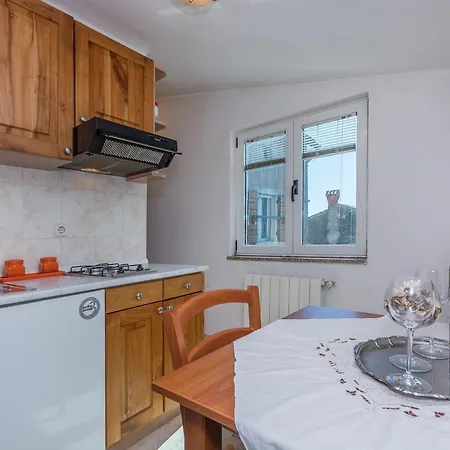 Apartment Zara *